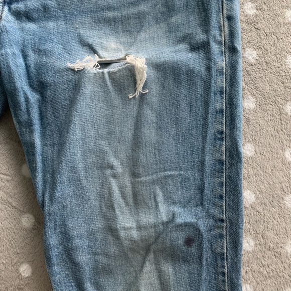 Blue Levi Jeans - Picture 5 of 6